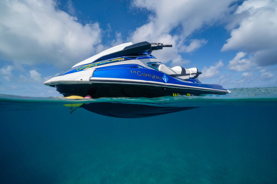 Produits d'entretien Swissvax pour jet skis et moteurs hors-bord
