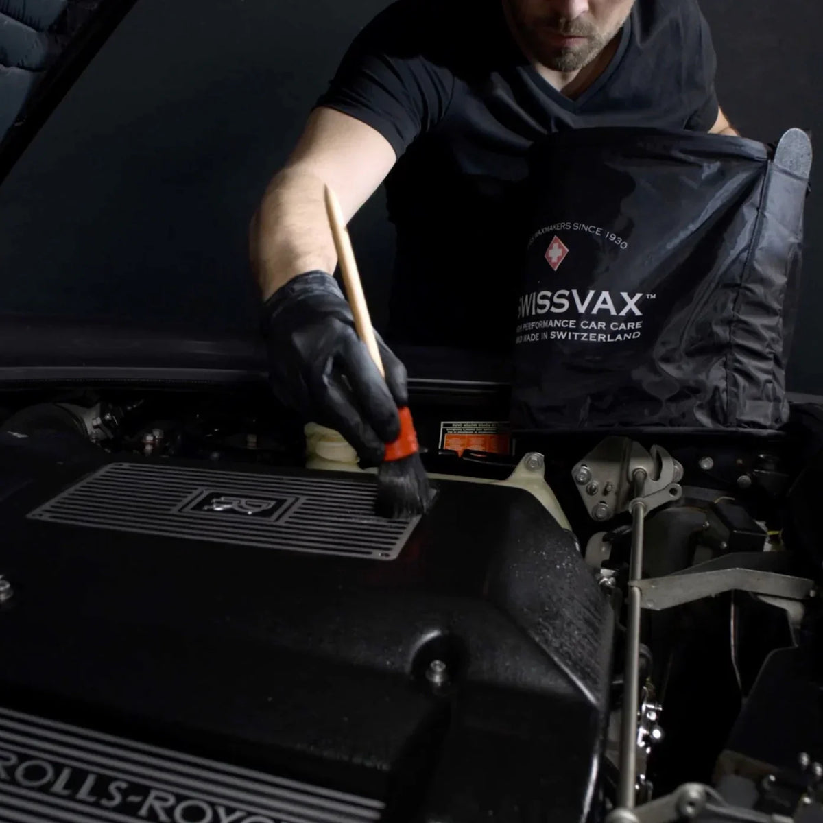 Pulizia e protezione del vano motore – come farlo in modo professionale, sicuro e senza stress